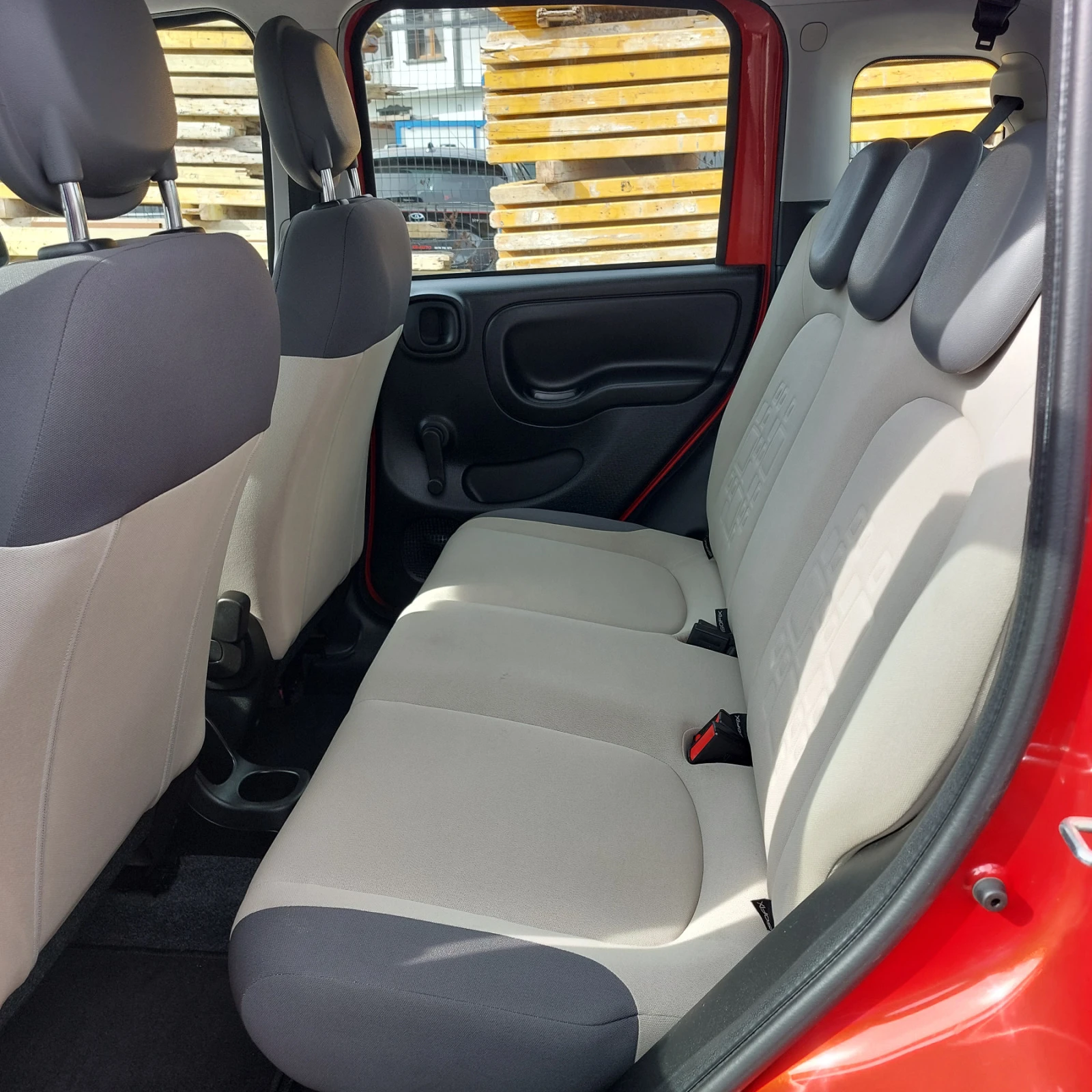 Fiat Panda 1.3 M-JET 126000KM EURO 5B | Mobile.bg — изображение 11