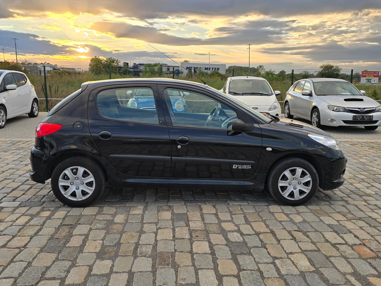 Peugeot 206 Plus 1.4i 75 кс 2011 година ЕВРО 5 ВСИЧКО ПЛАТЕНО  - изображение 5