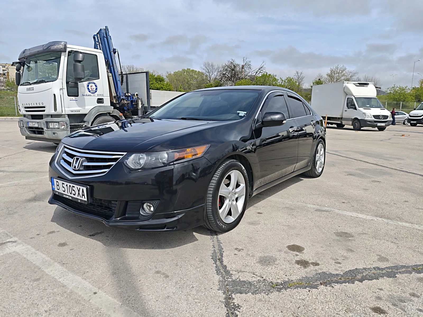 Honda Accord 2.2 i-DTEC - изображение 2