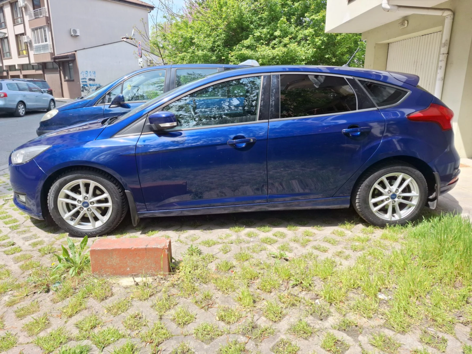 Ford Focus 1.0 - изображение 3
