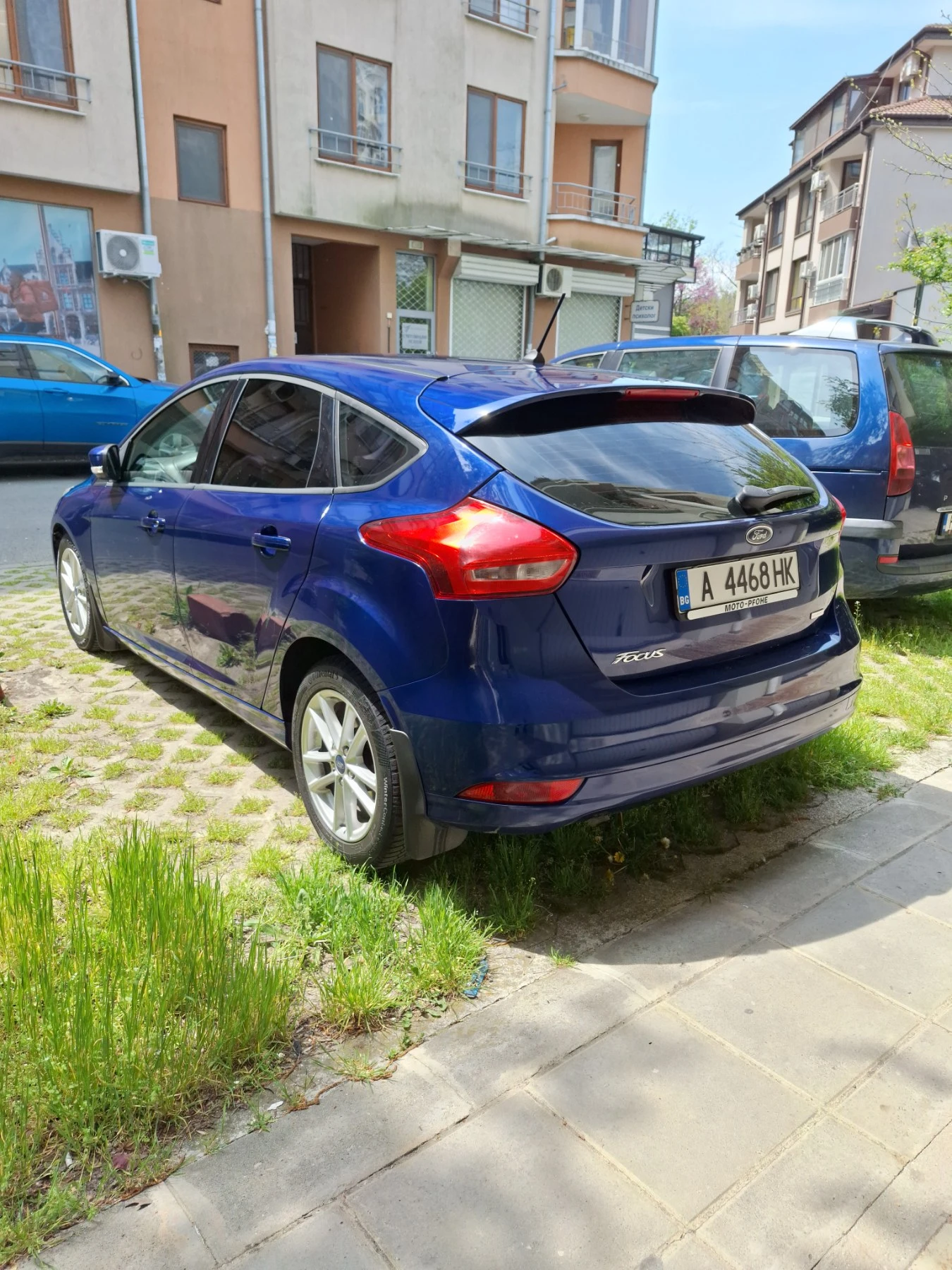 Ford Focus 1.0 - изображение 4