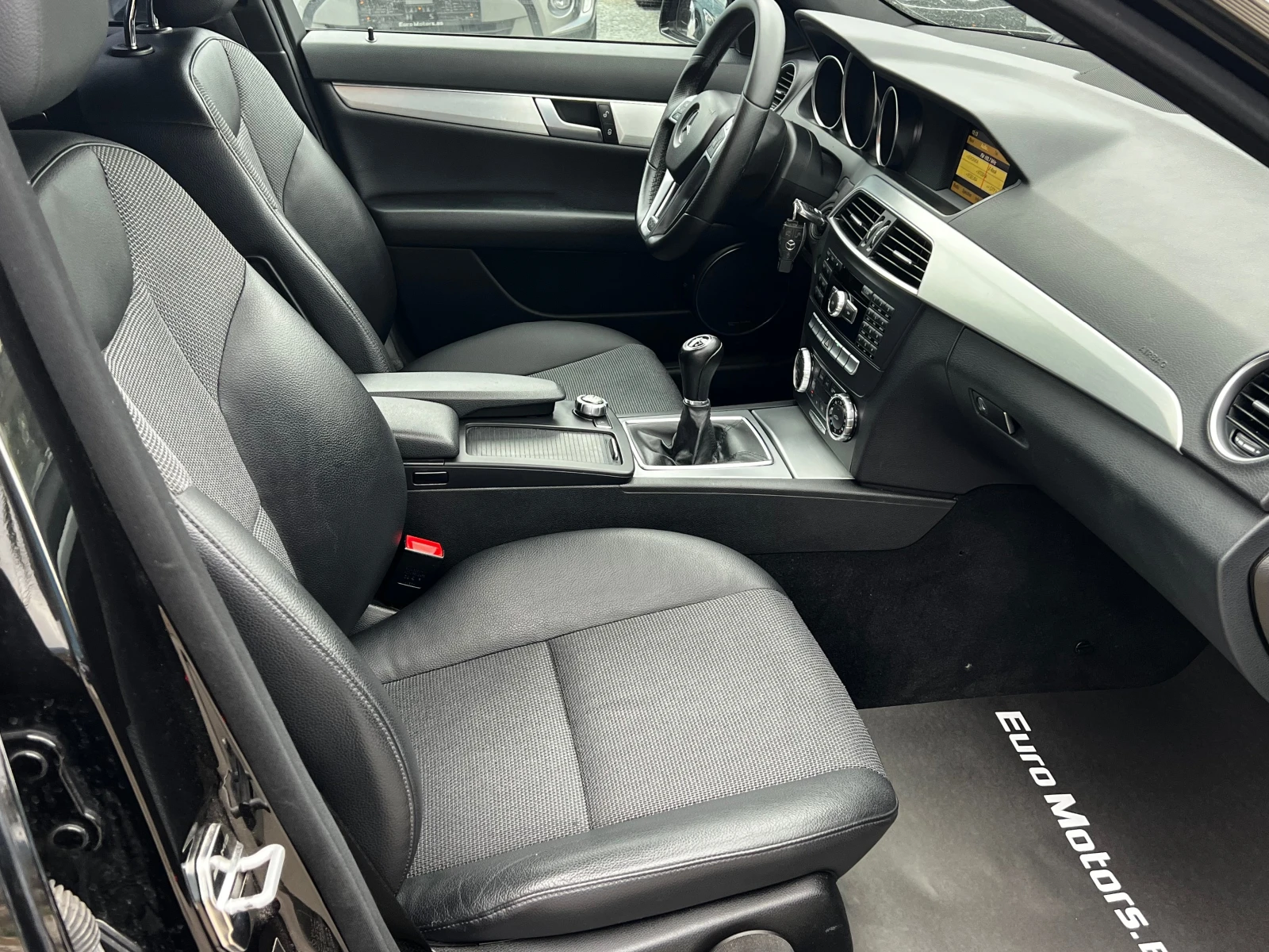 Mercedes-Benz C 220 CDI, AMG LINE, FACELIFT - изображение 10