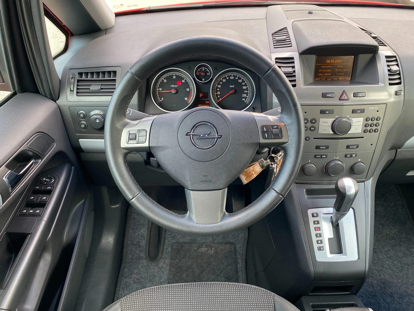 Opel Zafira 1.9CDTi-105000km!!!АВТОМАТИК-COSMO-XENON-EURO4-150 - изображение 7