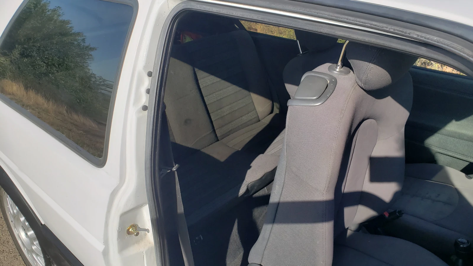 VW Golf GTD | Mobile.bg � ����������� 12