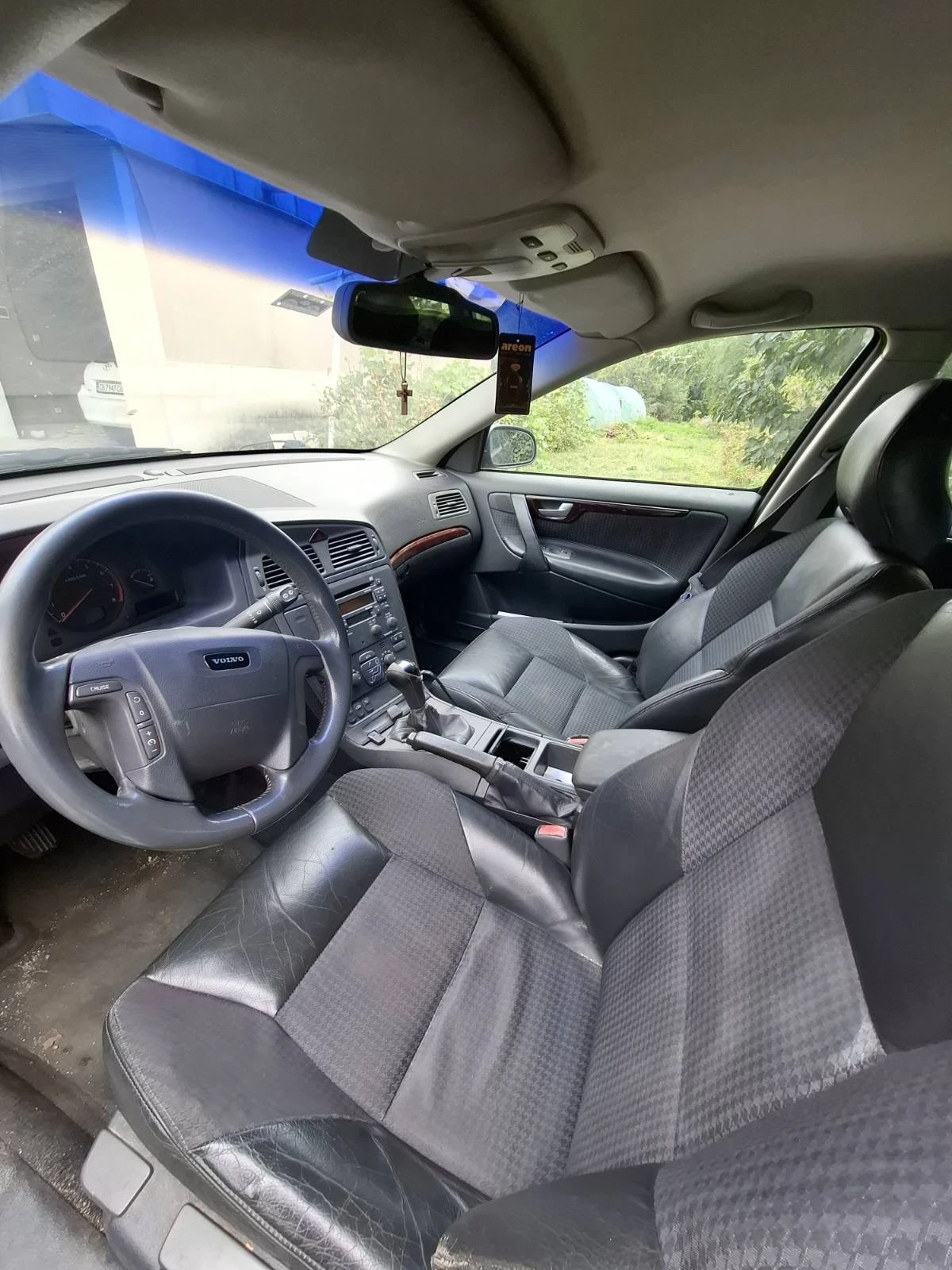 Volvo V70  - изображение 6