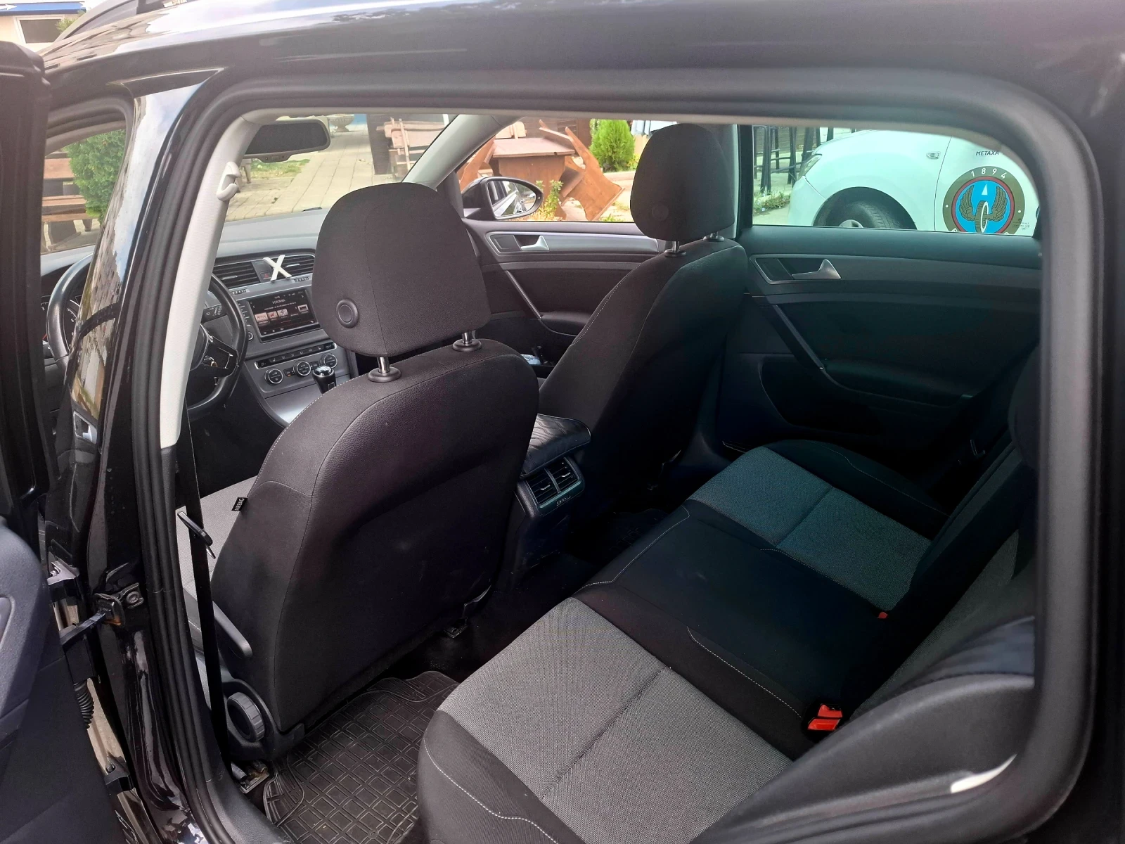 VW Golf 1600TDI   110�.� | Mobile.bg � ����������� 11
