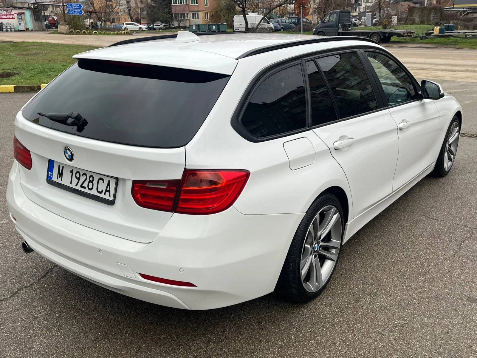 BMW 320 D 184k.c - изображение 5