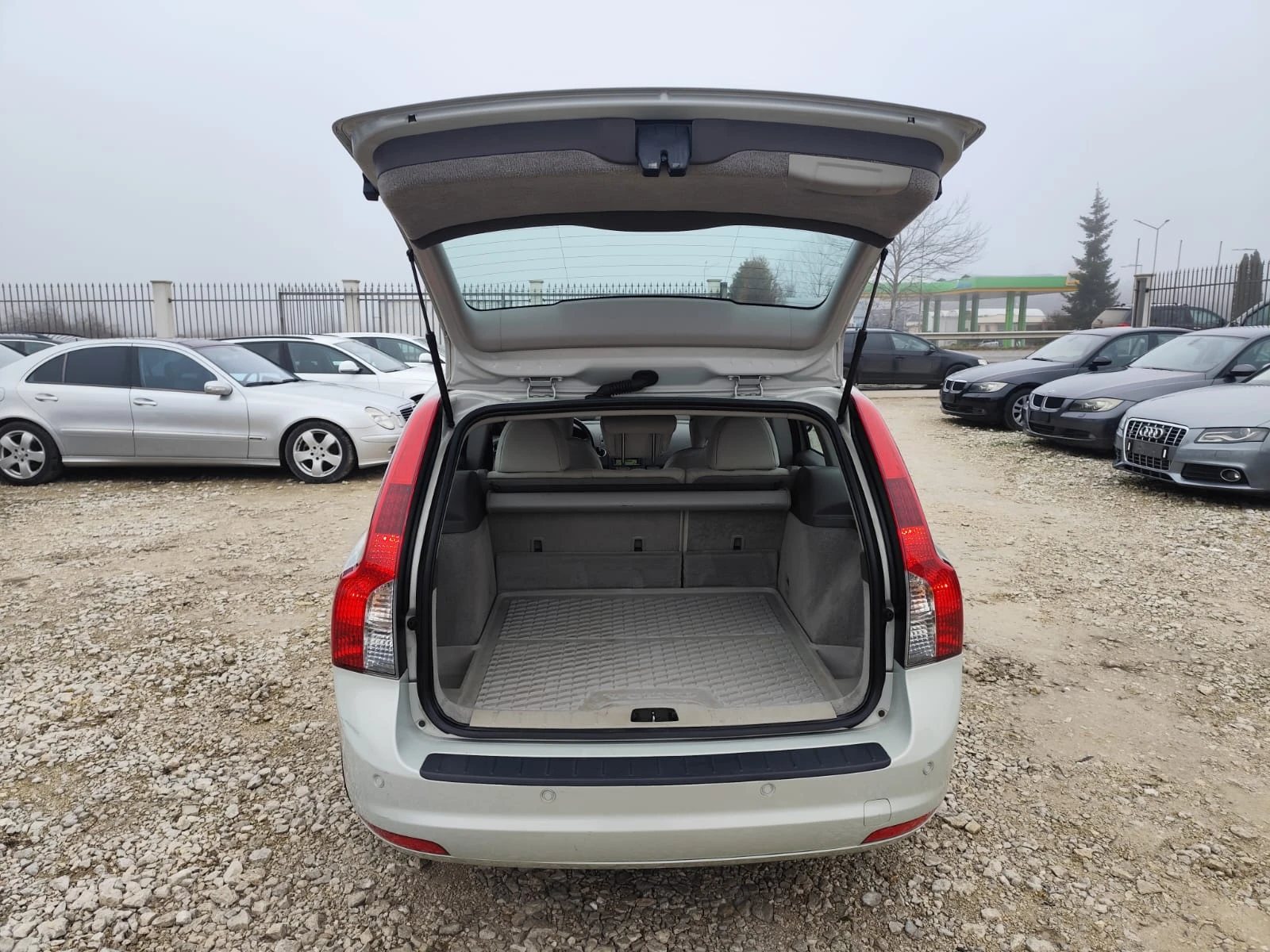 Volvo V50 1.6 дизел  - изображение 7