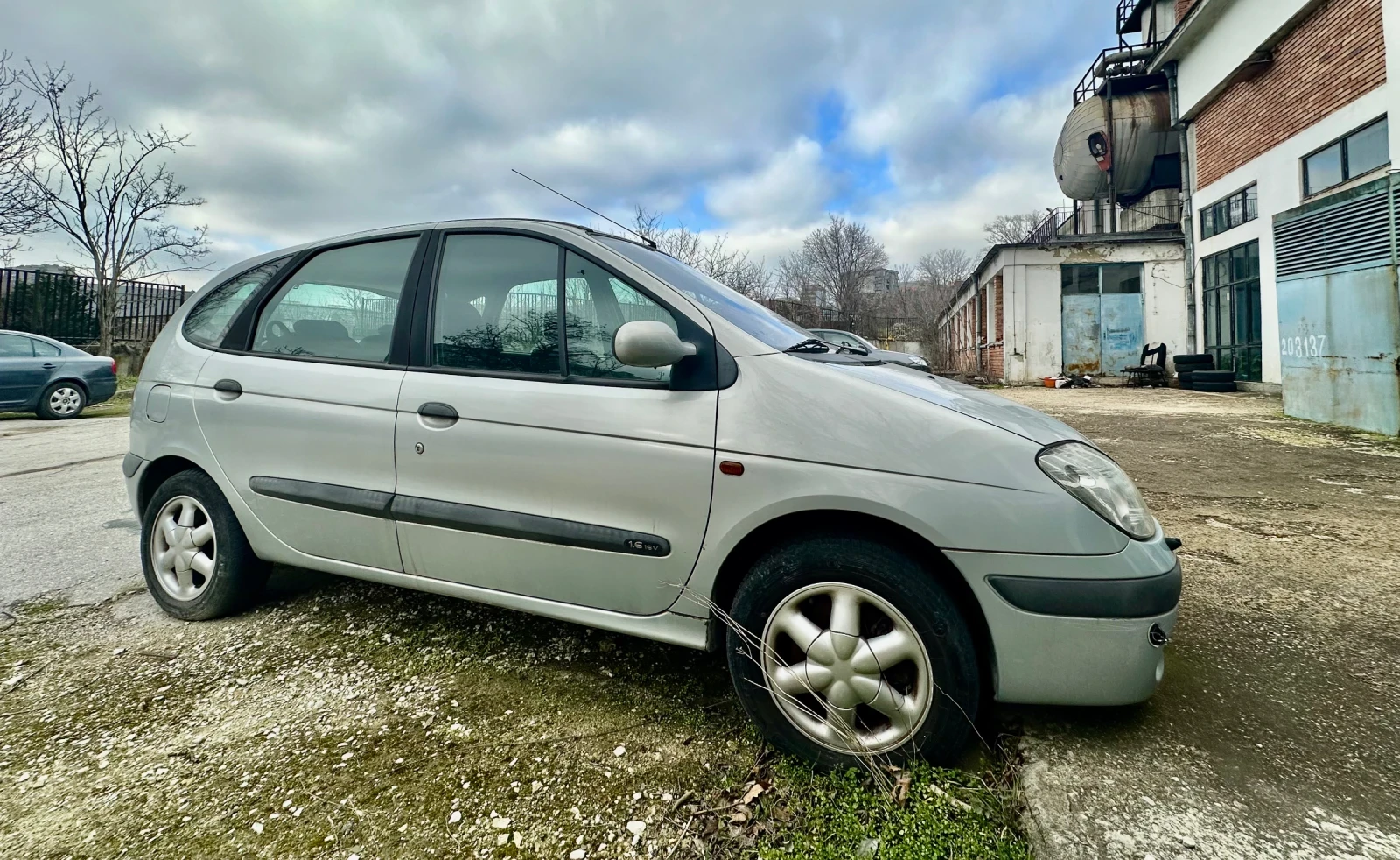 Renault Scenic  - изображение 3