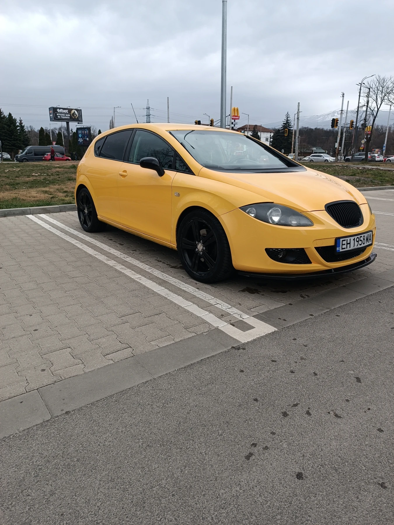 Seat Leon, снимка 2 - Автомобили и джипове - 53890539
