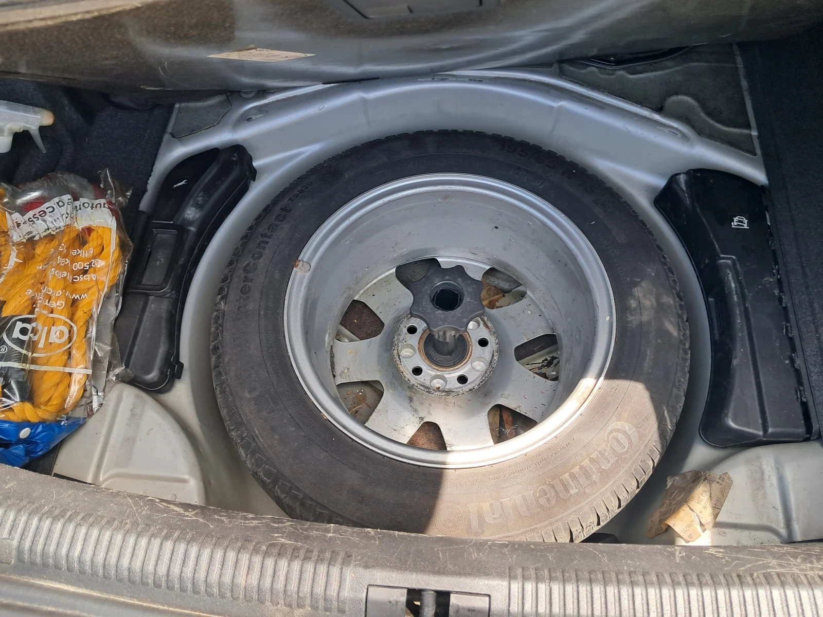 Audi A4 1.9 TDI AWX (96 KW / 130 K.C.) 11.2000 - 12.2004, снимка 14 - Автомобили и джипове - 54721478