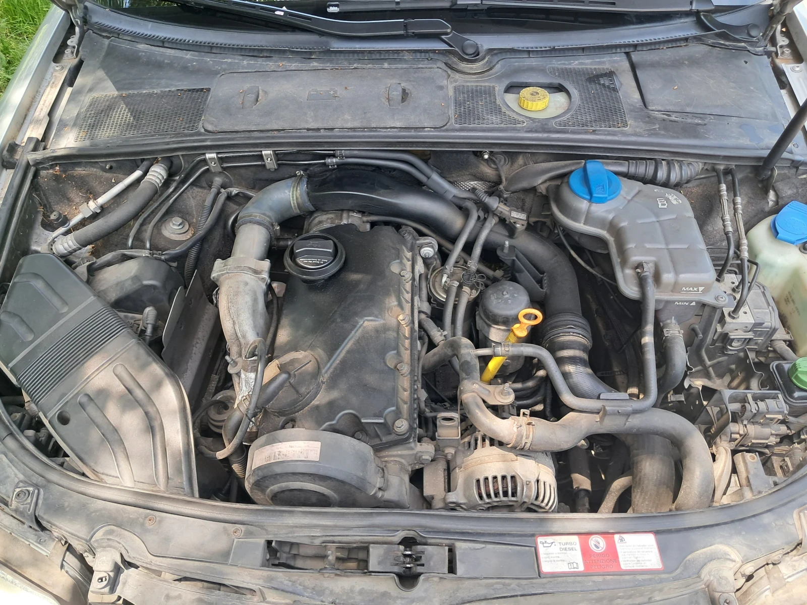 Audi A4 1.9 TDI AWX (96 KW / 130 K.C.) 11.2000 - 12.2004, снимка 13 - Автомобили и джипове - 54721478
