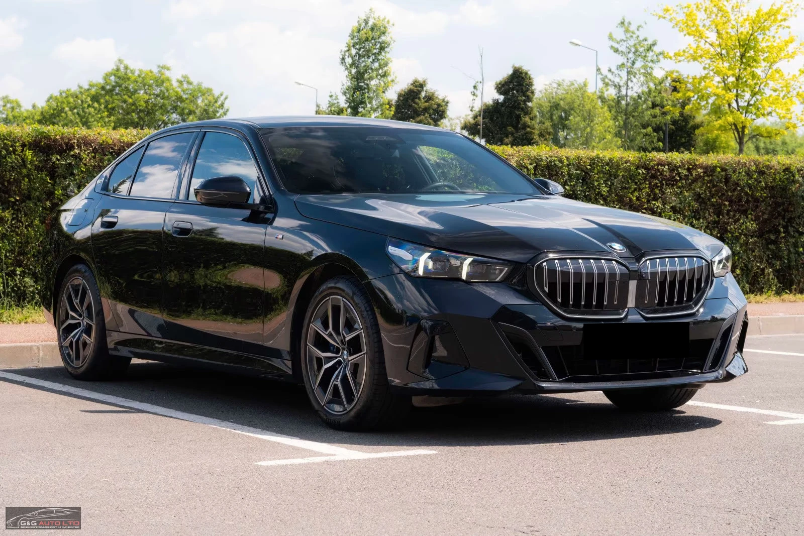 BMW 520 d/190HP/M SPORT/ОБДУХВАНЕ/360/PANO/MEMO/HUD/664z, снимка 5 - Автомобили и джипове - 55484299