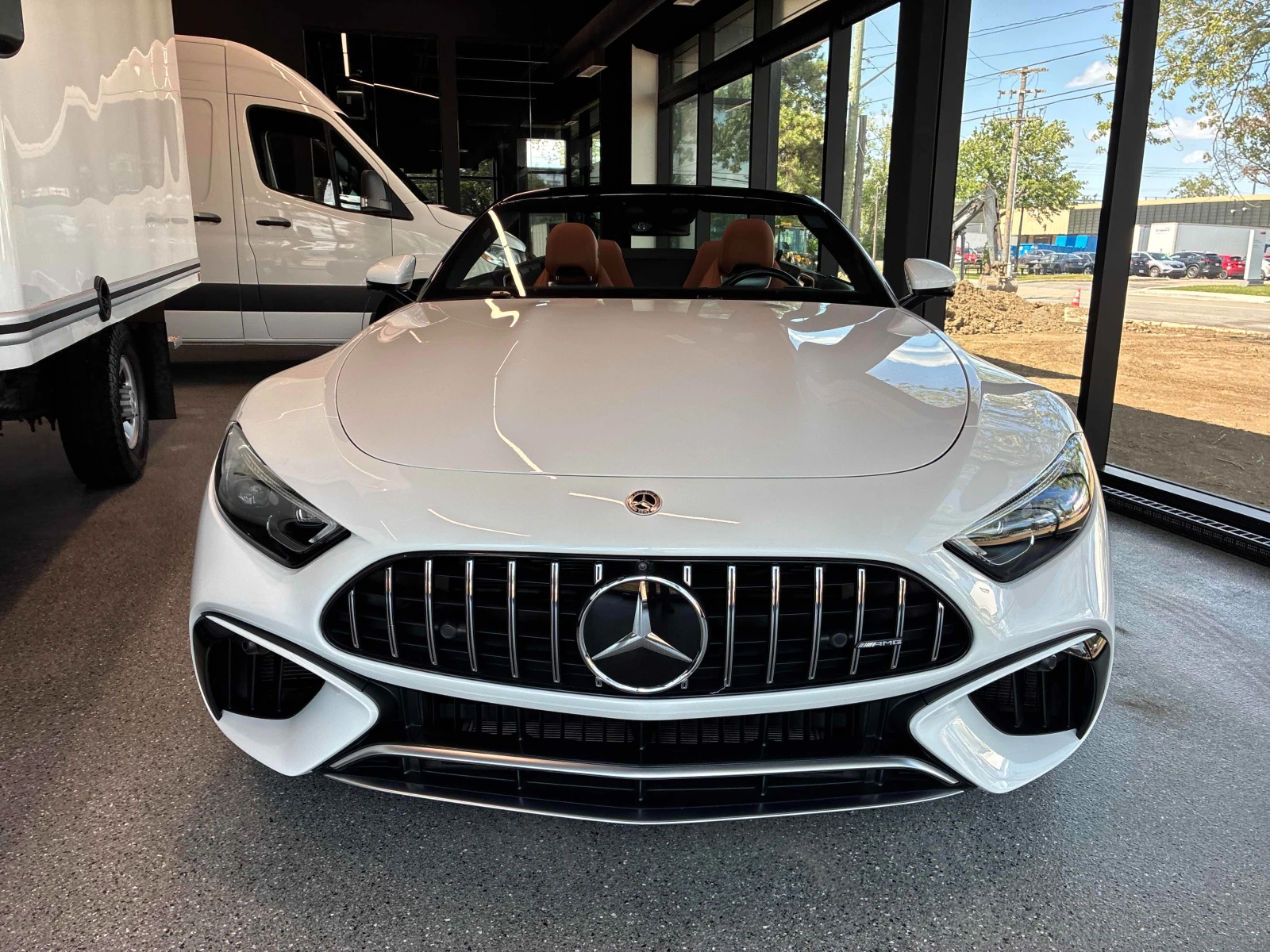 Mercedes-Benz SL 63 4MATIC+ * Burmester* Rear-Axle Steering, снимка 2 - Автомобили и джипове - 55952187