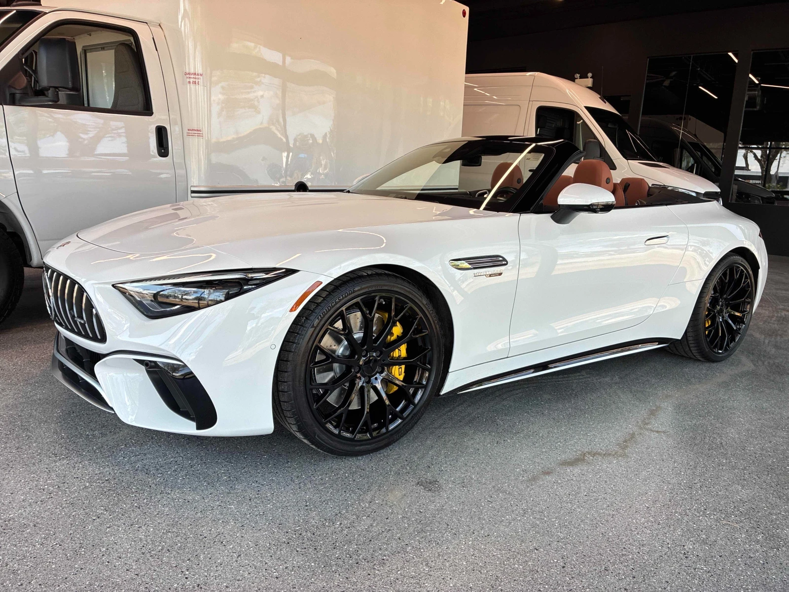 Mercedes-Benz SL 63 4MATIC+ * Burmester* Rear-Axle Steering, снимка 3 - Автомобили и джипове - 55952187