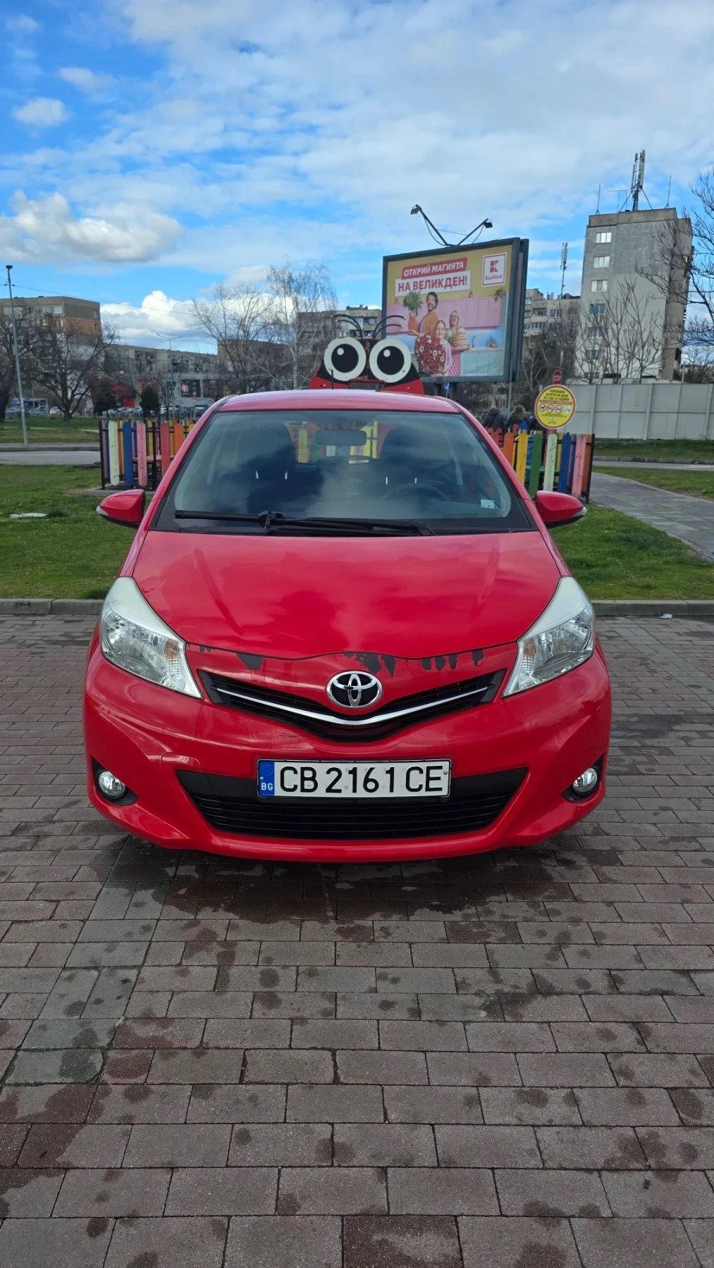 Toyota Yaris, снимка 11 - Автомобили и джипове - 56195300