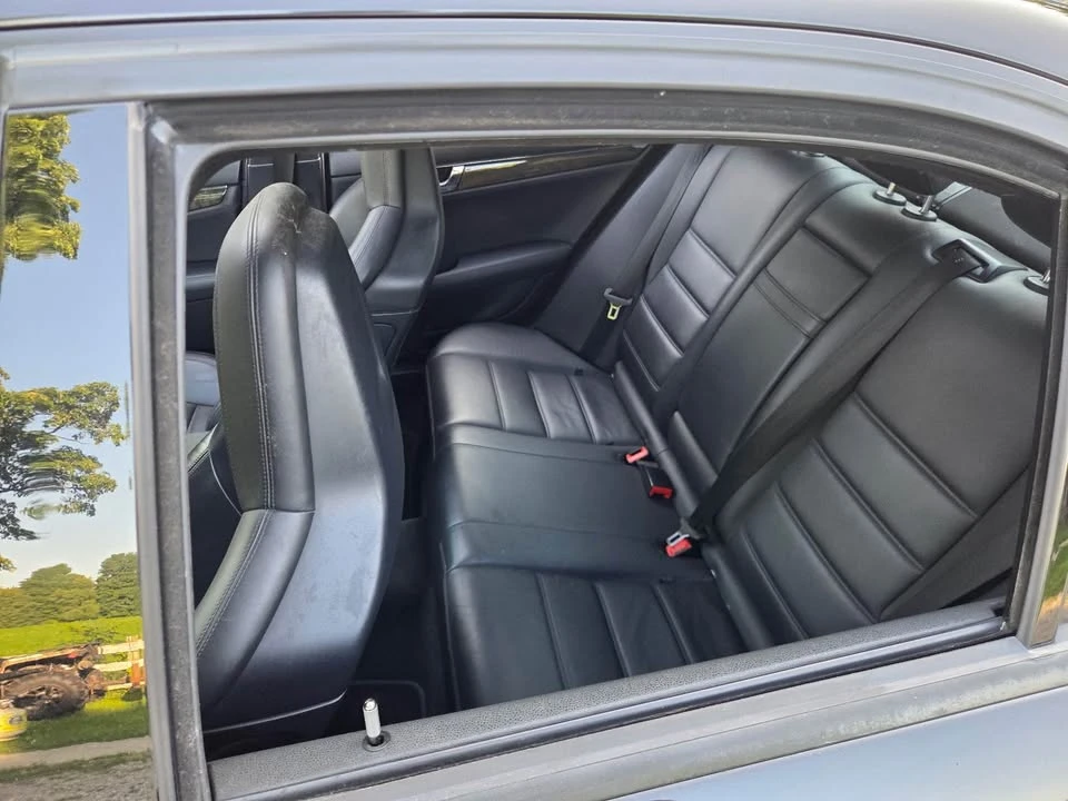 Mercedes-Benz C 63 AMG p31 / ���������� | Mobile.bg � ����������� 4
