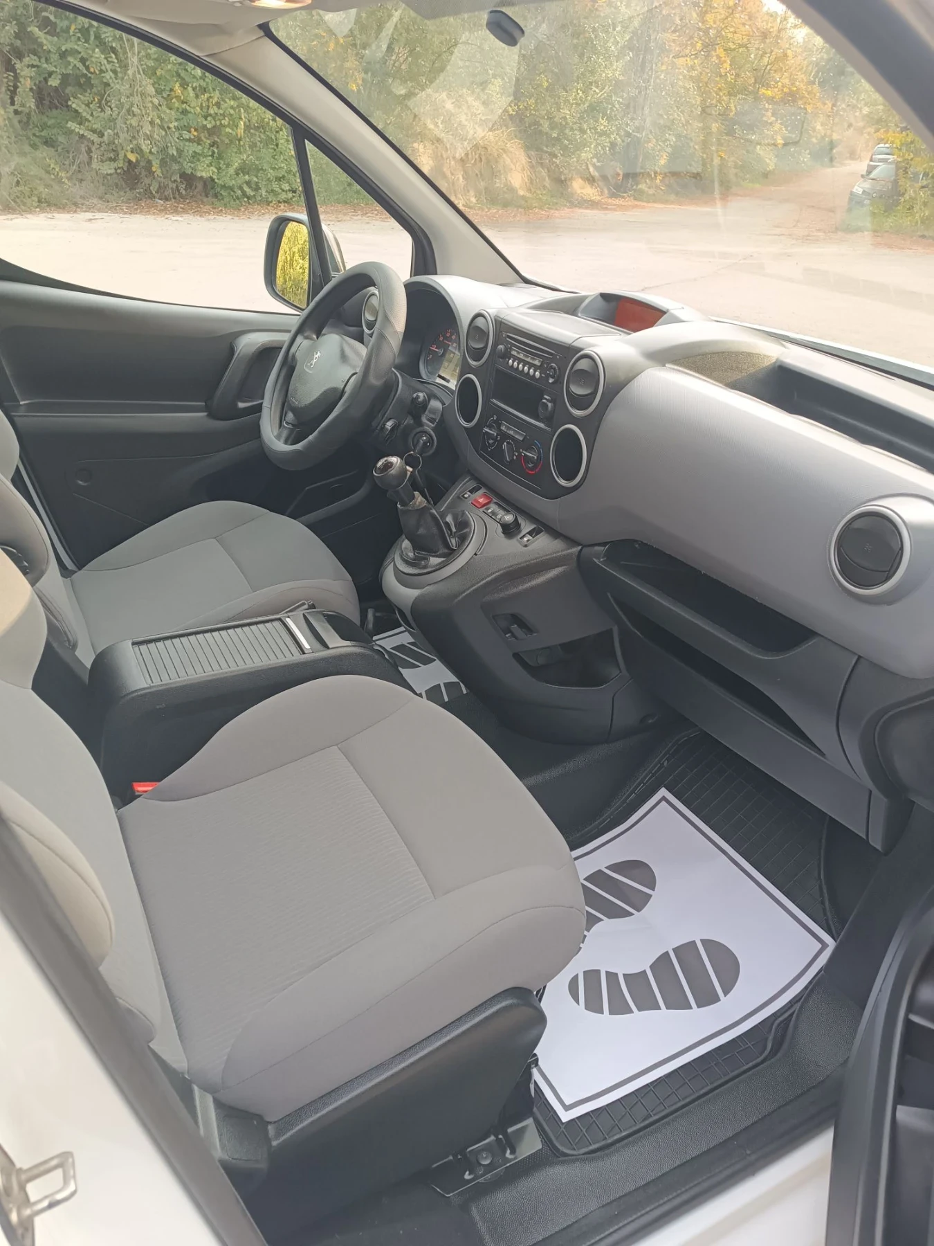 Peugeot Partner 1.6 blueHDi, снимка 7 - Автомобили и джипове - 56605313
