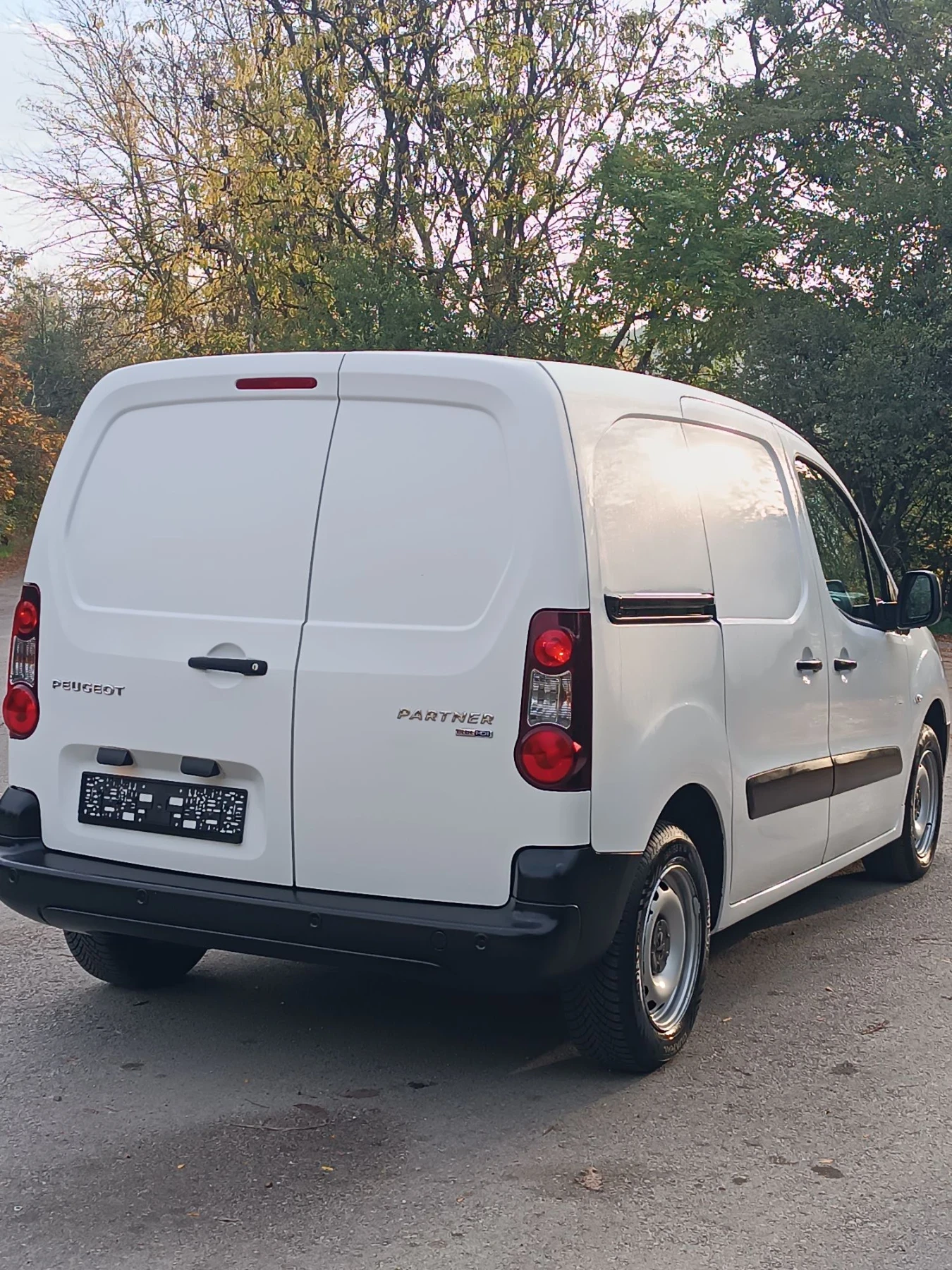 Peugeot Partner 1.6 blueHDi, снимка 4 - Автомобили и джипове - 56605313