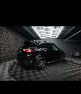 Mercedes-Benz GLE 63 AMG Head-up, Панорама, Burmaster, Лизинг, 10000 първ в, снимка 2