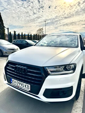 Audi Q7  1