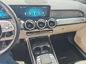Mercedes-Benz GLC 250 Active Parking Assist/Keyless/Panorama/360 / | Mobile.bg    11