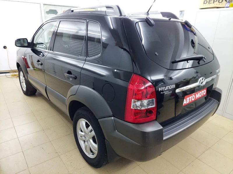 Hyundai Tucson 4х4, снимка 5 - Автомобили и джипове - 48067693