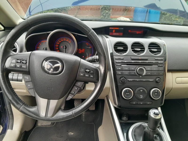 Mazda CX-7 2.2, снимка 9 - Автомобили и джипове - 48140647