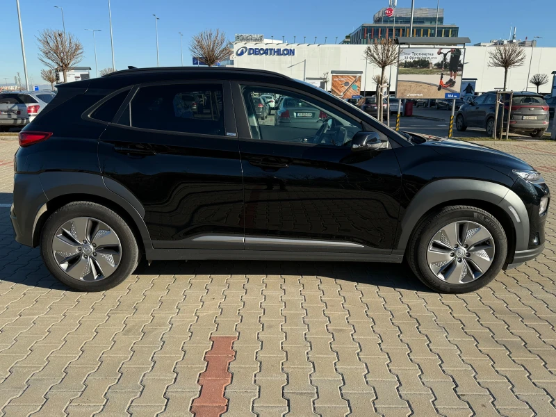 Hyundai Kona 64 kWh Термопомпа Гаранционен, снимка 5 - Автомобили и джипове - 48306895