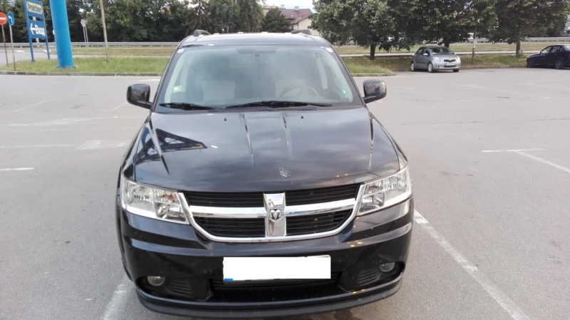 Dodge Journey, снимка 9 - Автомобили и джипове - 48497519