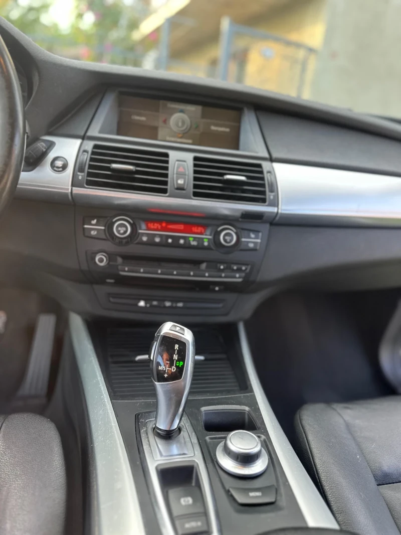 BMW X5, снимка 6 - Автомобили и джипове - 51637735