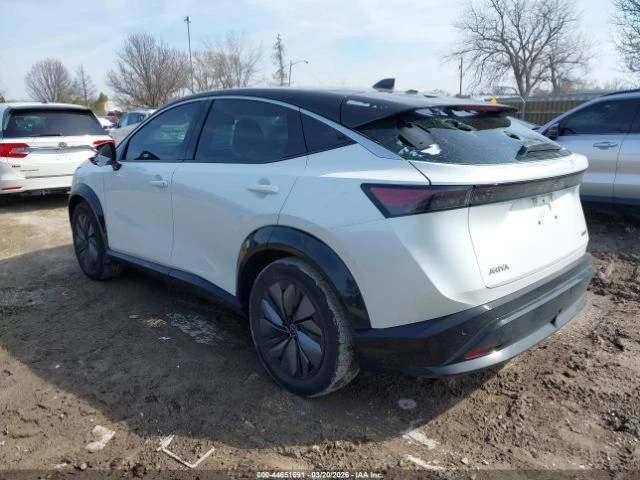 Nissan Ariya EVOLVE+ | DISTRONIC | PROPILOT ASSIST | 360 CAMS, снимка 3 - Автомобили и джипове - 55031507