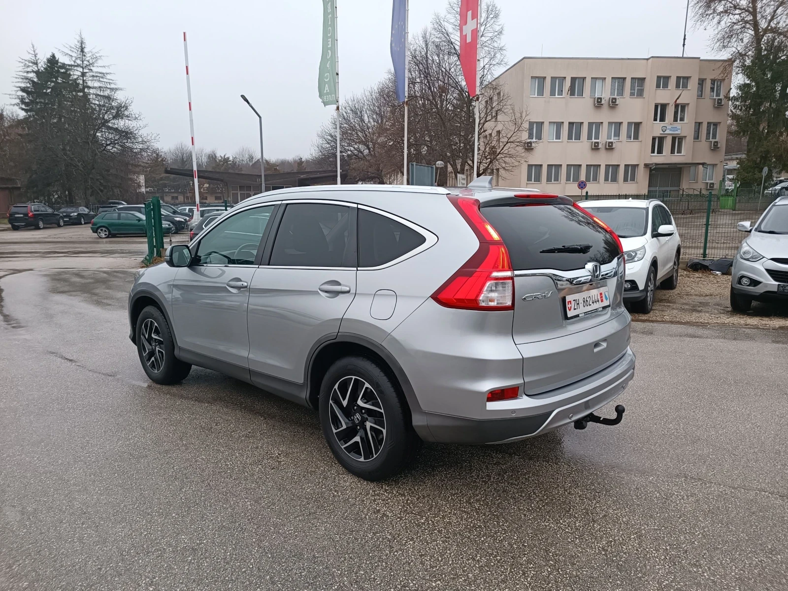 Honda Cr-v 2.0i-155кс-ШВЕЙЦАРИЯ-РЪЧКА-4Х4-FACELIFT - изображение 6