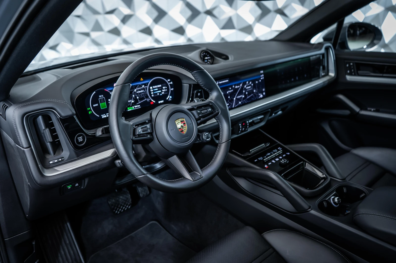 Porsche Cayenne Coupe E-Hybrid* Bose* Pano* SportChr - изображение 8
