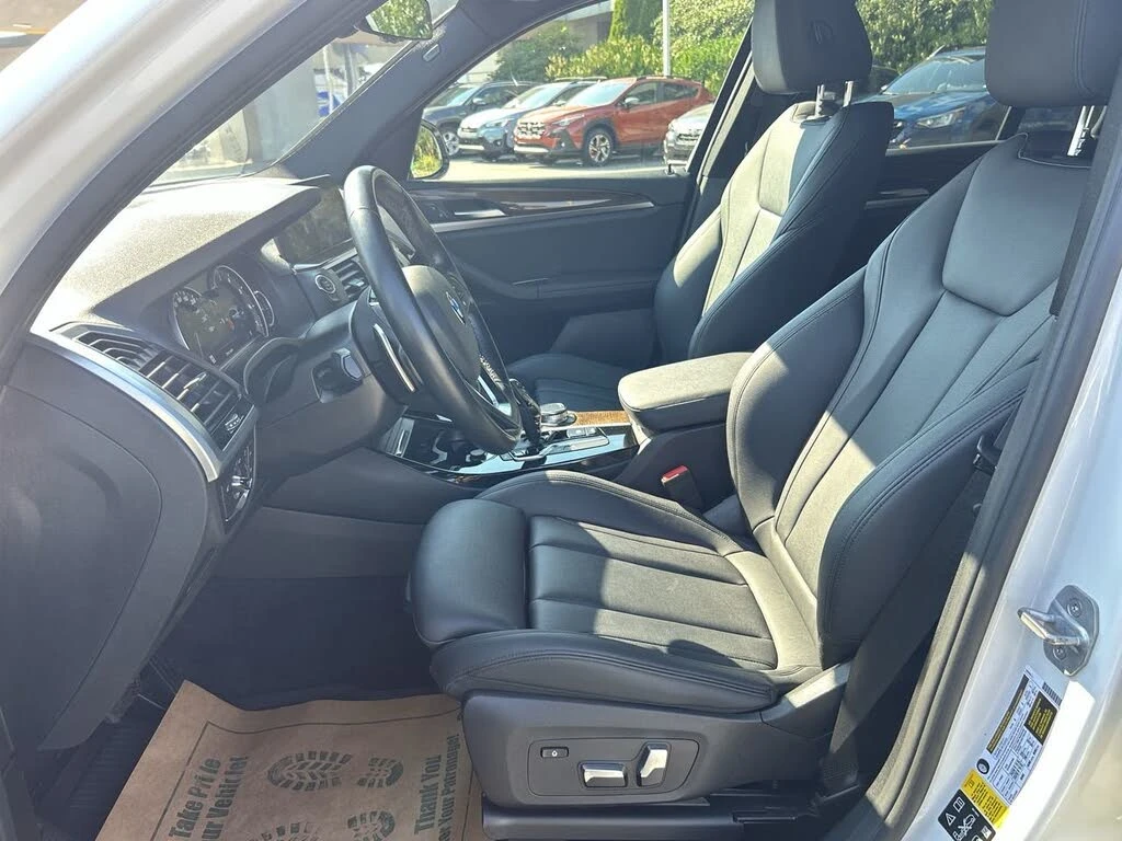 BMW X3 XDRIVE * CAMERA * LED * PANO * ПОДГРЕВ * NAVI  - изображение 7