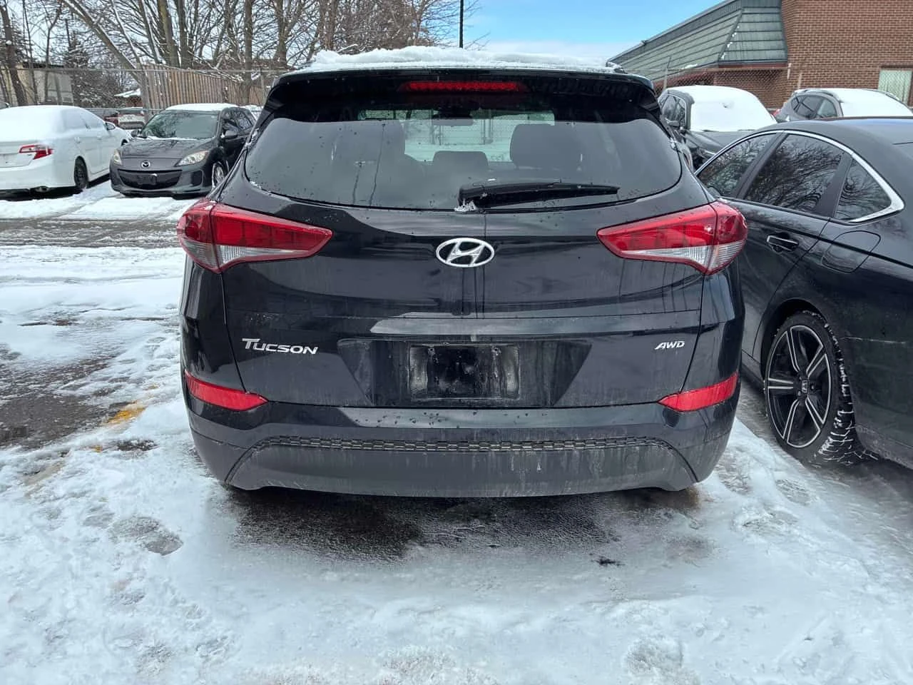 Hyundai Tucson * SE * CARFAX * ЦЕНА ДО БГ, снимка 4 - Автомобили и джипове - 53968115