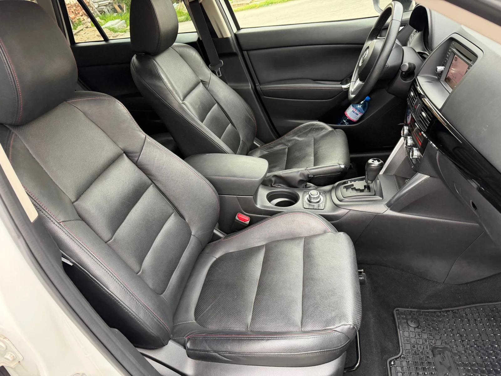 Mazda CX-5 2.0i SkayActive 4WD / KeyLess / Navi, снимка 12 - Автомобили и джипове - 54150395