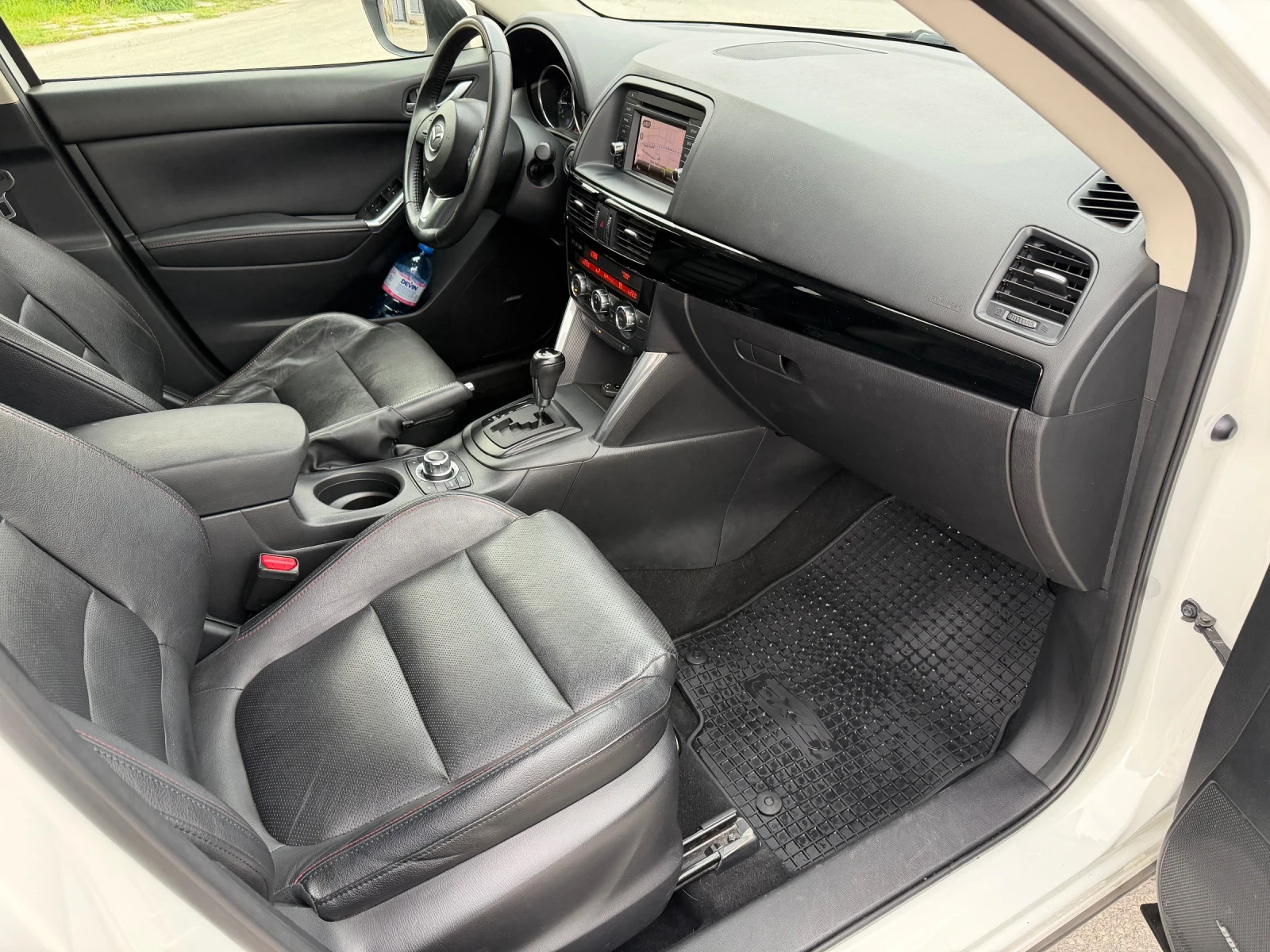 Mazda CX-5 2.0i SkayActive 4WD / KeyLess / Navi, снимка 11 - Автомобили и джипове - 54150395