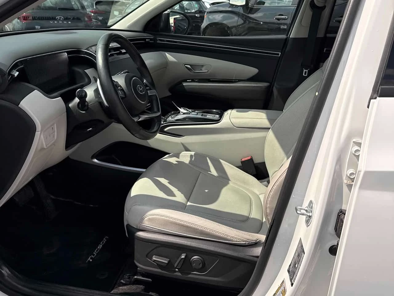 Hyundai Tucson * Ultimate * 2 �����* PANO* KEYLESS* �������*  | Mobile.bg � ����������� 5