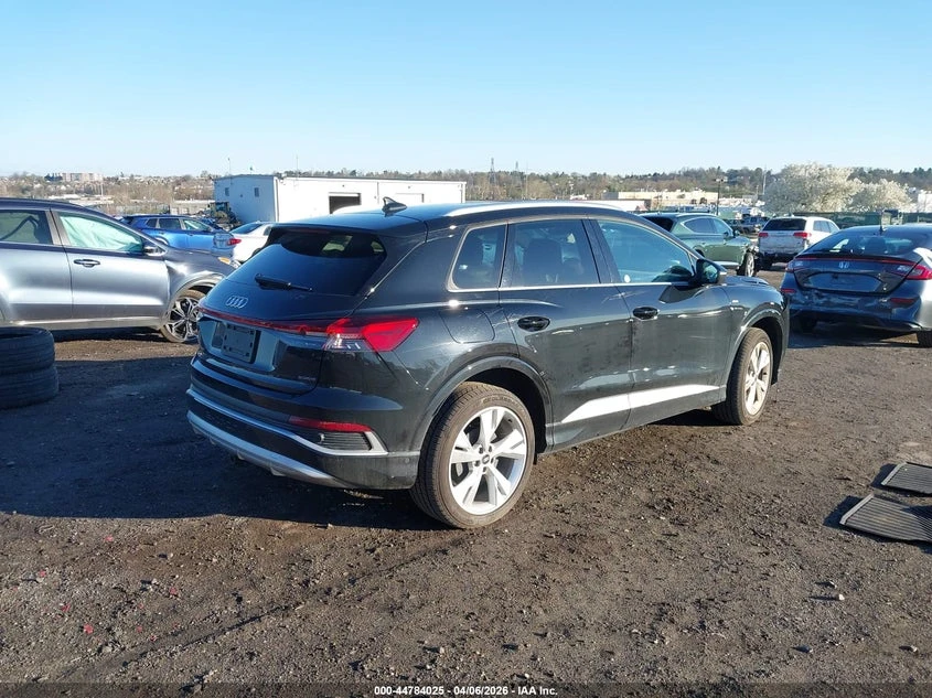 Audi Q4 E-Tron Premium Plus 50 Quattro, снимка 4 - Автомобили и джипове - 54315499