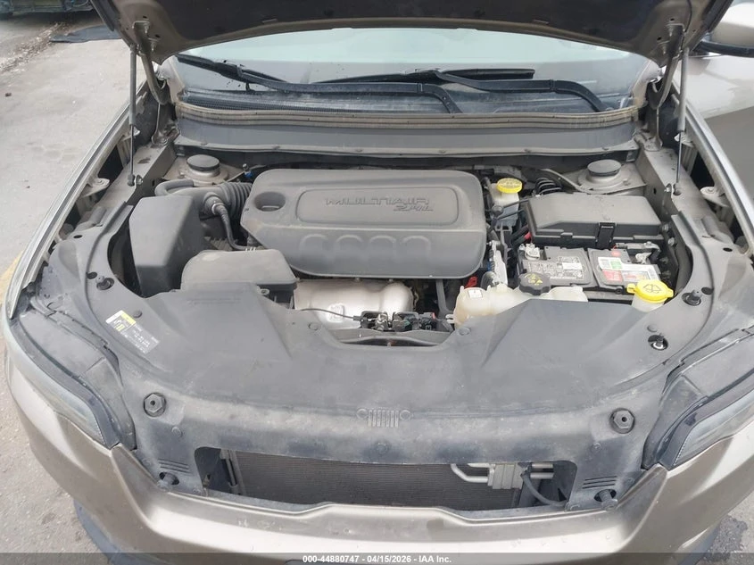 Jeep Cherokee 2.4l Latitude 4X4, снимка 10 - Автомобили и джипове - 54383747