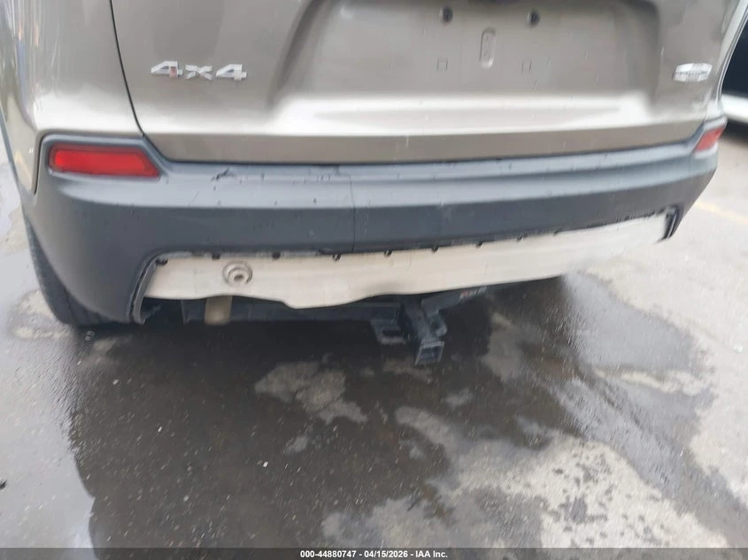 Jeep Cherokee 2.4l Latitude 4X4, снимка 6 - Автомобили и джипове - 54383747