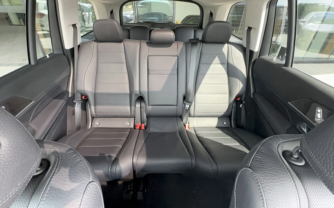 Mercedes-Benz GLS 400 d 4MATIC AMG, снимка 8 - Автомобили и джипове - 54550800