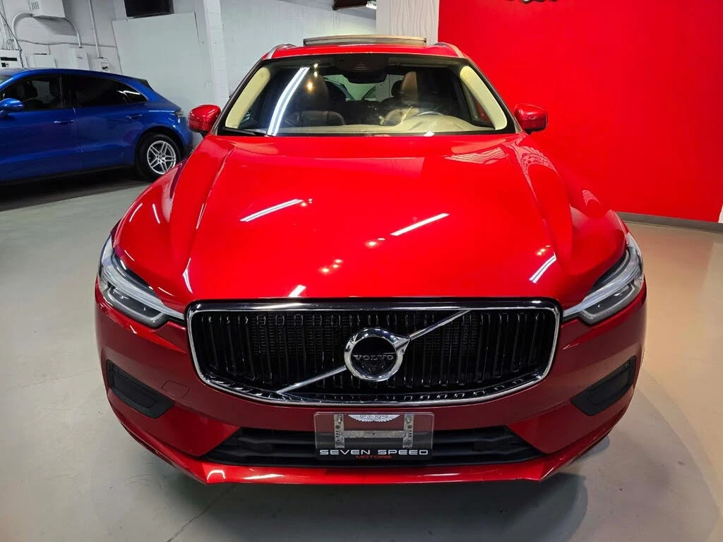 Volvo XC60 T5 MOMENTUM AWD * 360 * PANO * ПОДГРЕВ, снимка 2 - Автомобили и джипове - 55190092