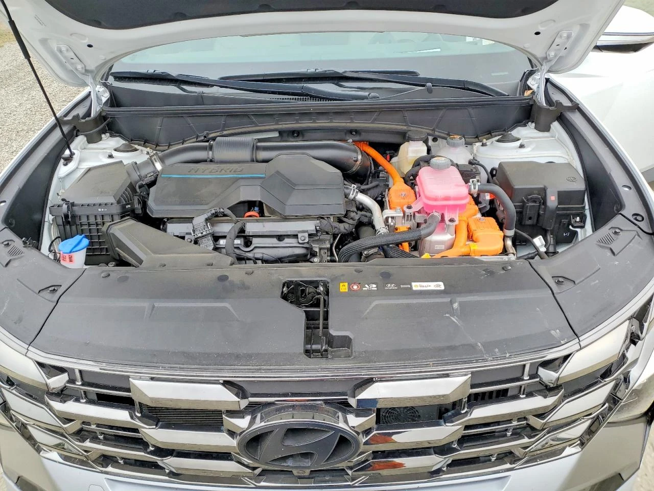 Hyundai Tucson 1.6l Limited, снимка 12 - Автомобили и джипове - 55995964