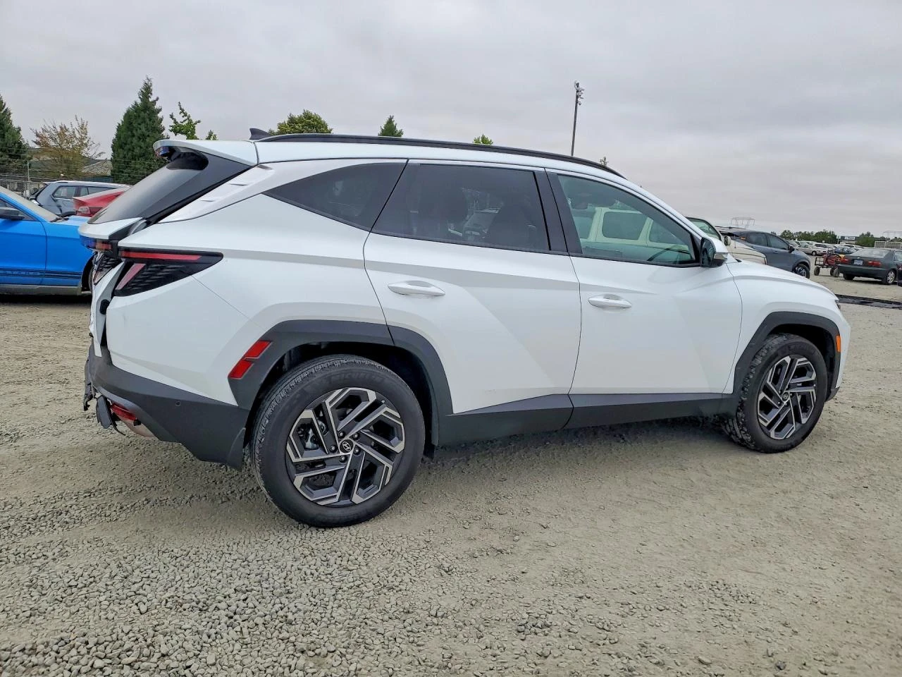 Hyundai Tucson 1.6l Limited, снимка 3 - Автомобили и джипове - 55995964
