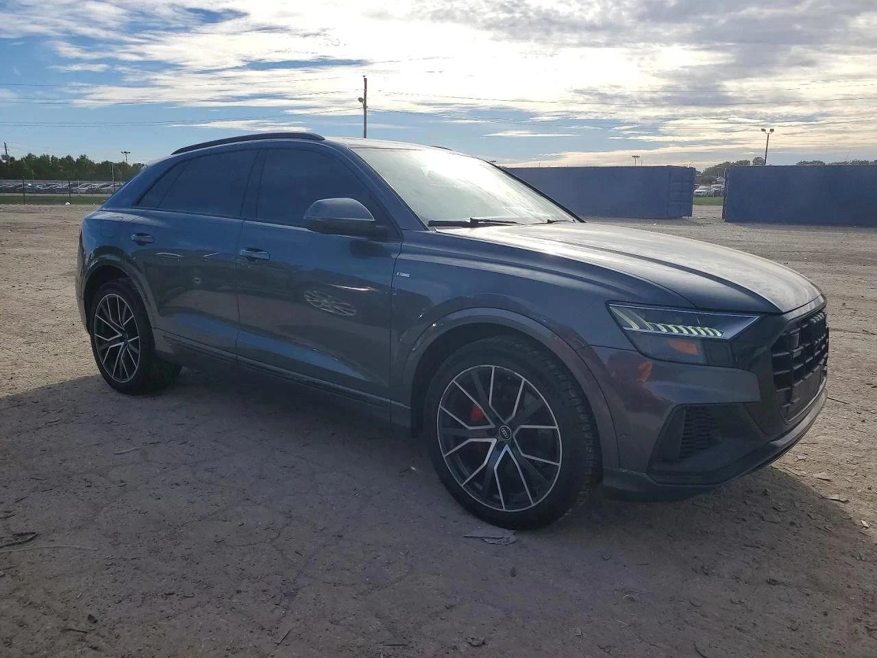 Audi Q8, снимка 4 - Автомобили и джипове - 56711840