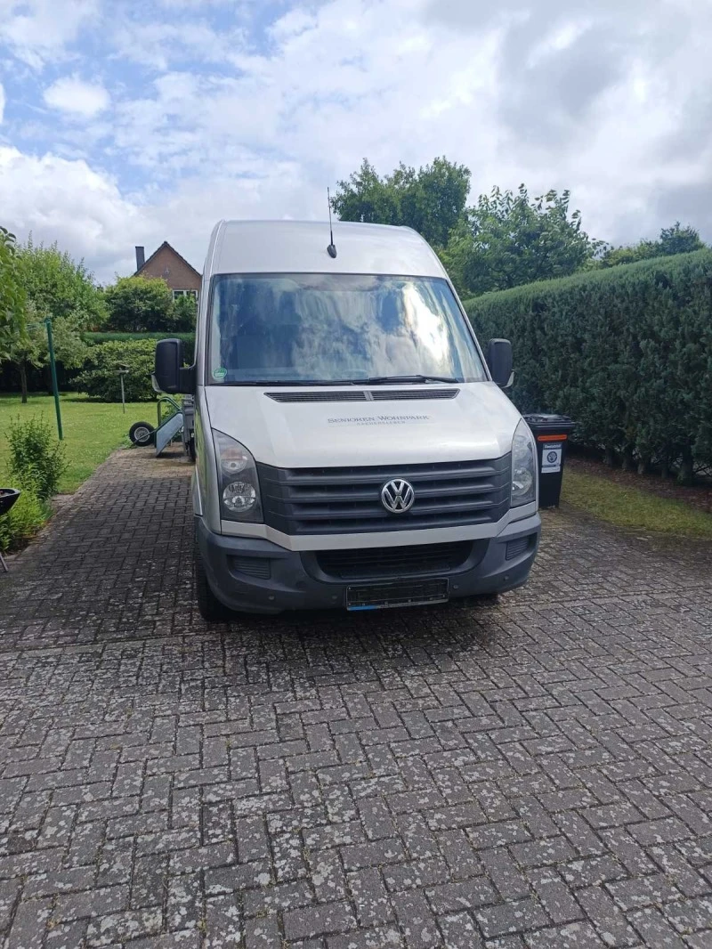 VW Crafter, снимка 11 - Бусове и автобуси - 47489602