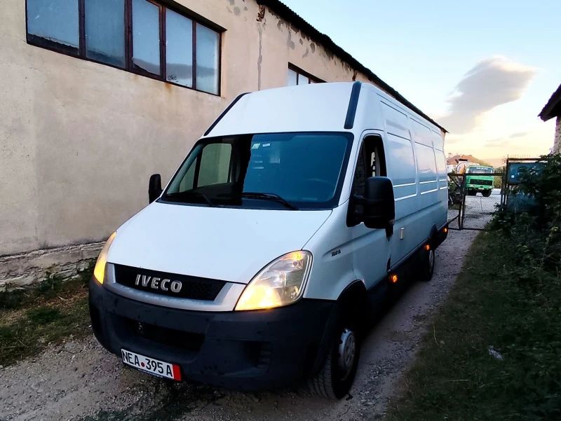 Iveco 35S18, снимка 1 - Бусове и автобуси - 48418757