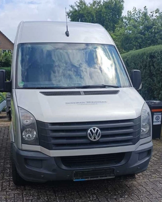 VW Crafter, снимка 1 - Бусове и автобуси - 47489602